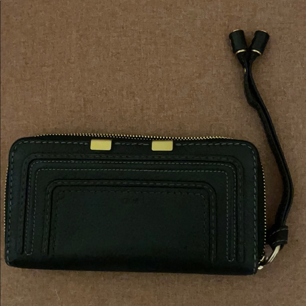 Like New Chloe Marcie Black Zip Wallet Wristlet